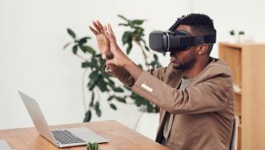 virtual reality human factors